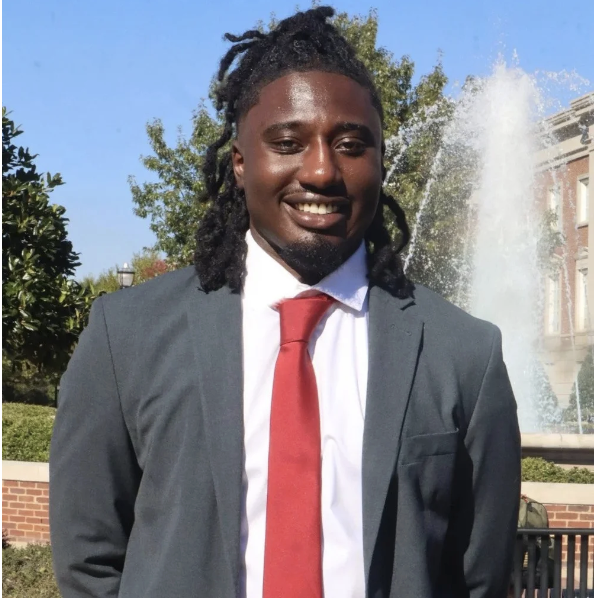 Myles Lewis headshot